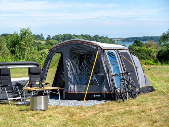 inflating tent porch door